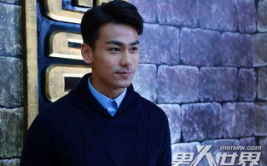 戴向宇个人资料,才华横溢的青年演员，多面发展的演艺人生